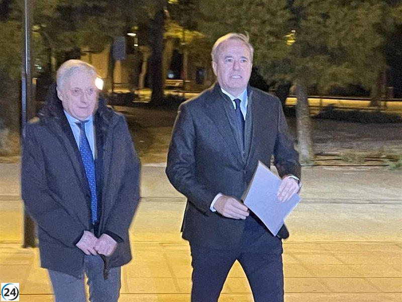 Azcón elogia a Alierta como un destacado empresario y embajador de Aragón.