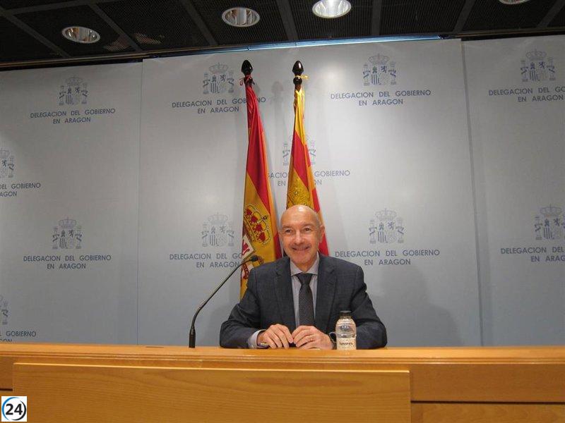 El delegado del Gobierno de Aragón propone facilitar la contratación de transportistas extranjeros.