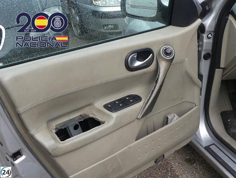 Desarticulada banda itinerante de robos de móviles en Calatayud con dos detenidos.