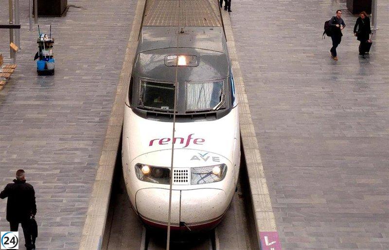 Renfe y el Ayuntamiento de Zaragoza reafirman su compromiso de promocionar la capital aragonesa en Fitur.