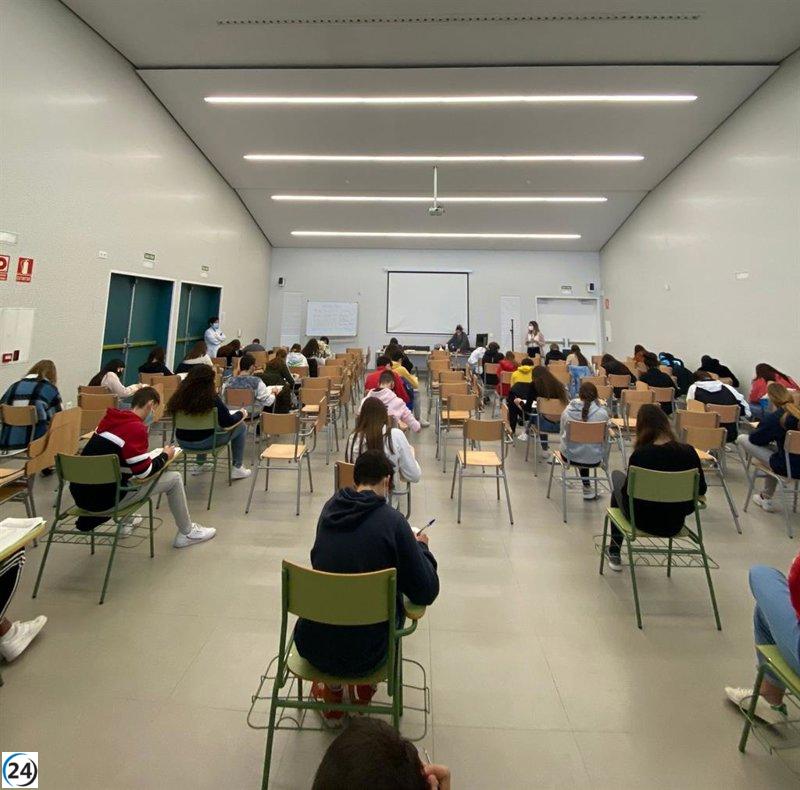 15 alumnos aragoneses son galardonados con el Premio Extraordinario de Educación Secundaria.