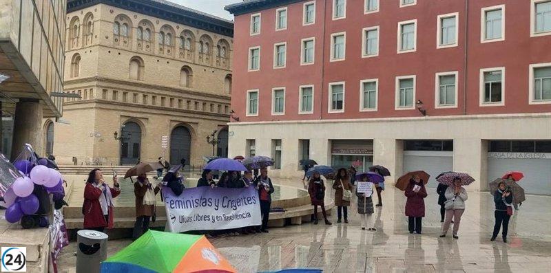 Mujeres de Zaragoza piden a la Iglesia que se modernice y se acerque a la sociedad.