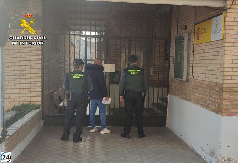 Dos residentes del Bajo Cinca arrestados por robo de 22.000 euros en una empresa de Binéfar.