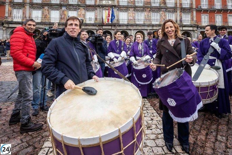 Procesión de la Cofradía del Descendimiento de Zaragoza marca el fin de la Semana Santa en Madrid.