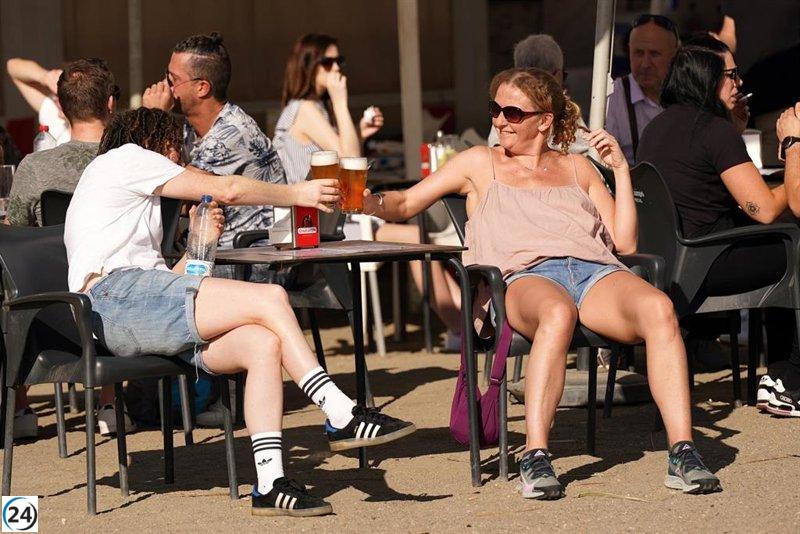 El calor llega a España: se esperan más de 30ºC en el valle del Ebro este fin de semana.