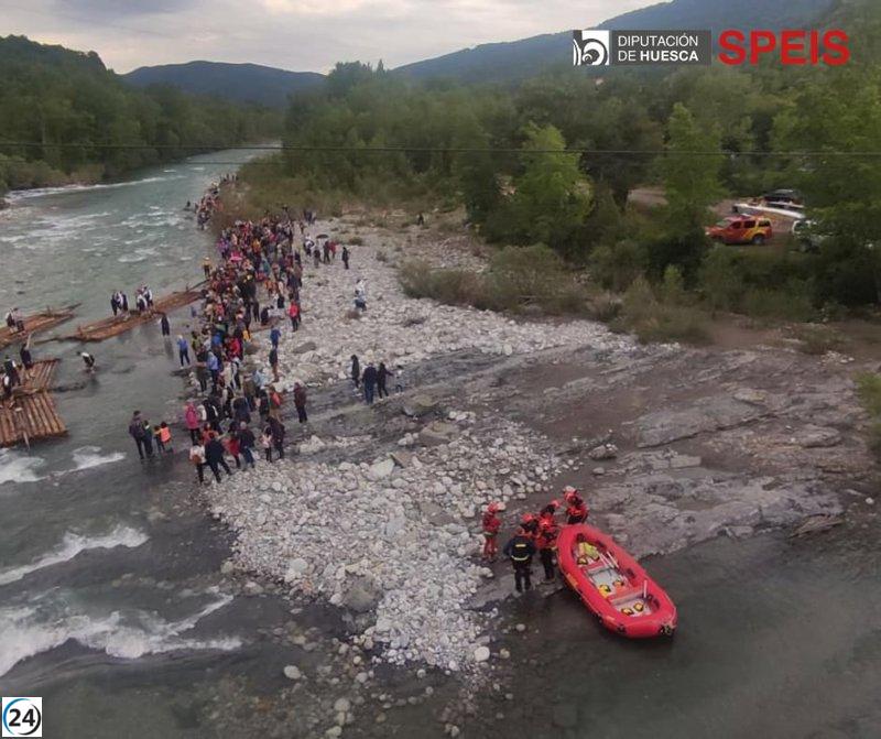 La DPH colabora en el 'Pyrene Raid' y en el descenso de navatas de Aínsa con su Grupo de Rescate Acuático en Superficie.