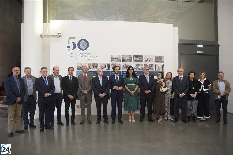 La DPH, el Ayuntamiento de Huesca y la UZ celebran medio siglo del Colegio Universitario.
