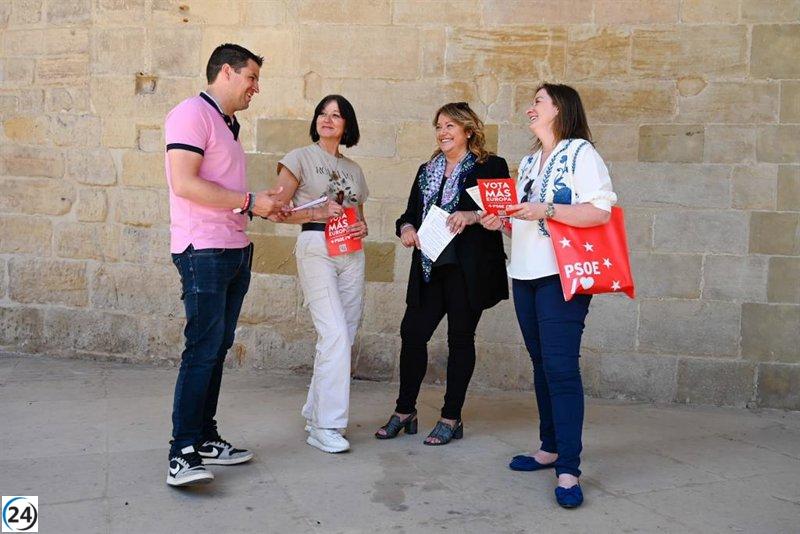 Serrano respalda la agenda socialista en Europa mientras critica a PP y VOX por su censura y retroceso.