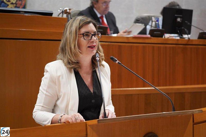 Pérez Forniés aplaude aumento del 11% en presupuesto educativo por calidad.