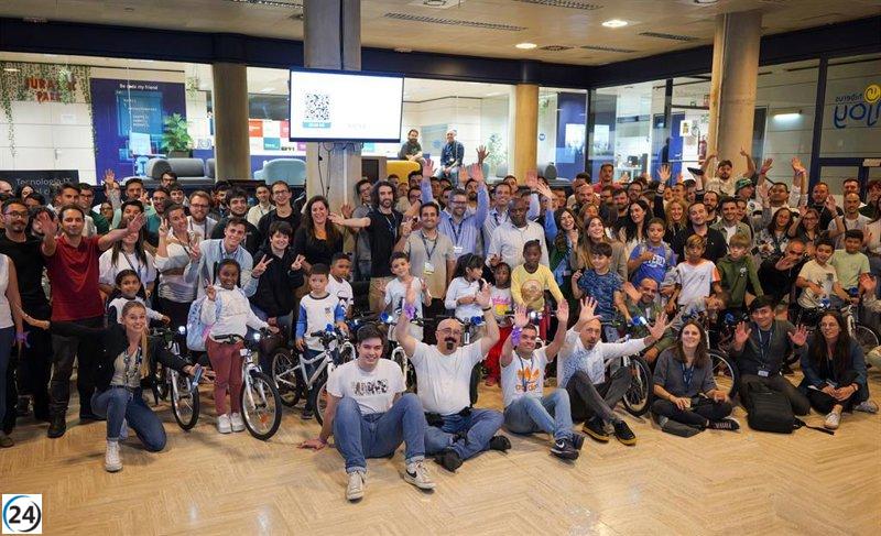 Hiberus dona bicicletas a Fundación Ozanam construidas por empleados.