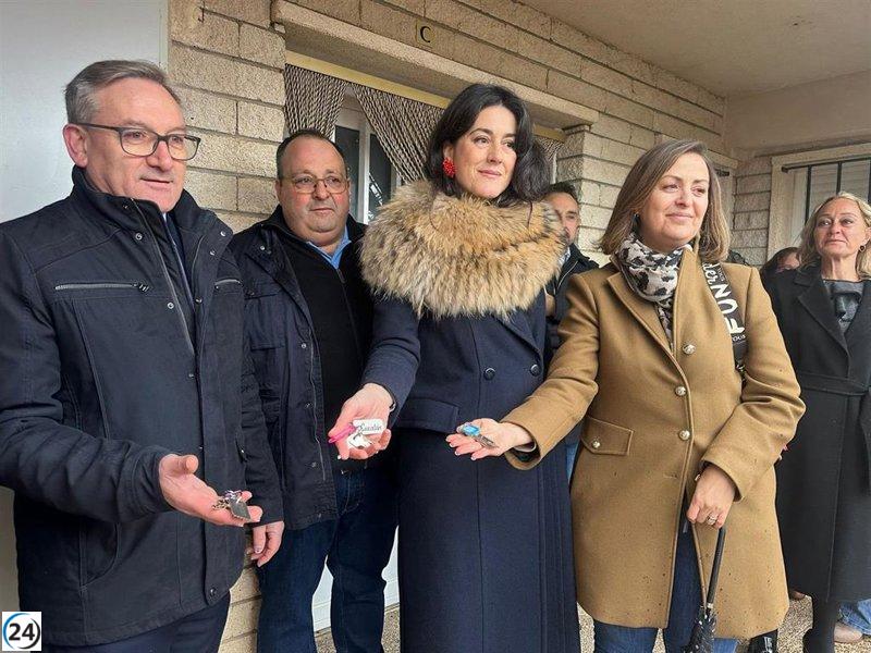 Cucalón presenta tres nuevas viviendas de alquiler económico con apoyo del FITE y la Diputación de Teruel.