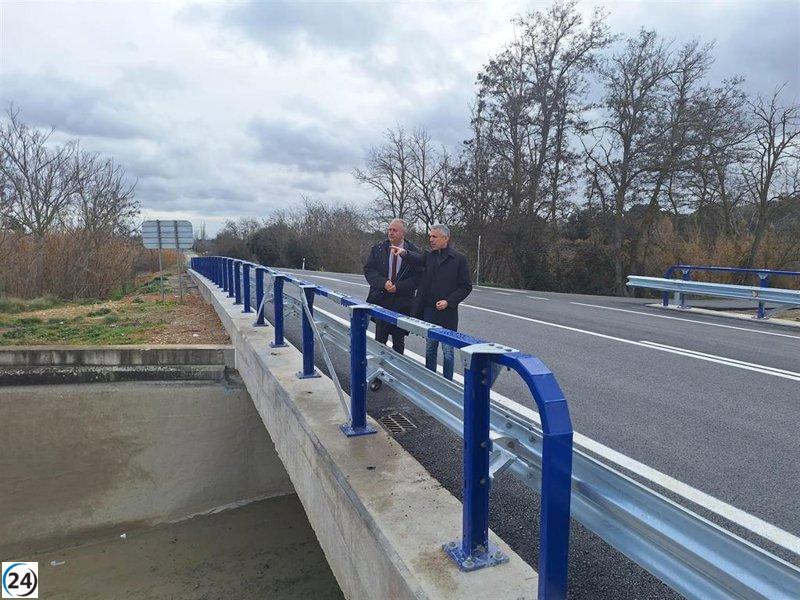 Restablecido el tráfico en la N-240 tras la reparación del puente sobre el Canal de Zaidín entre Monzón y Binéfar.