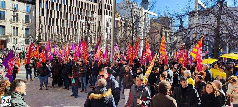 Sindicalistas de UGT y CCOO en Aragón exigen a los partidos políticos respeto por los derechos laborales.