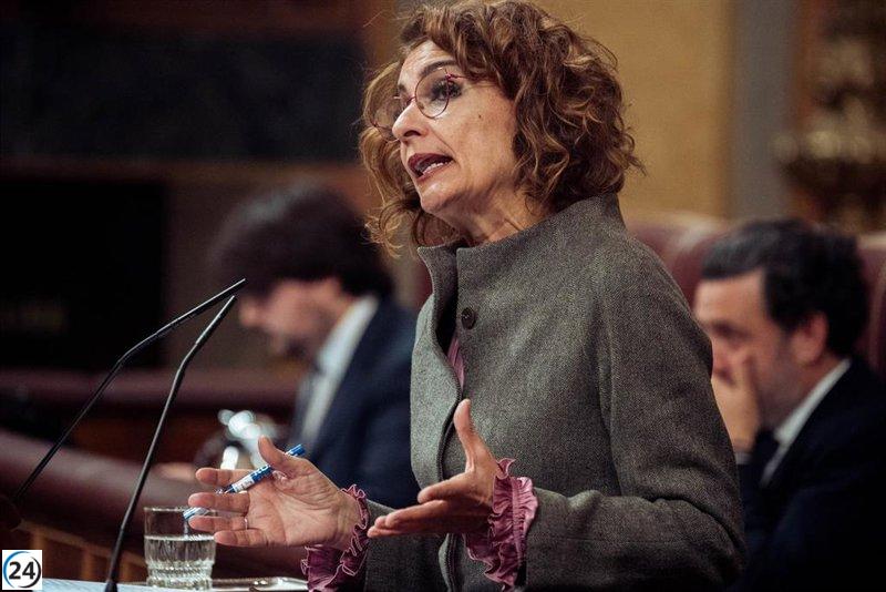 Hacienda desmiente a Azcón y defiende su propuesta contra la despoblación.