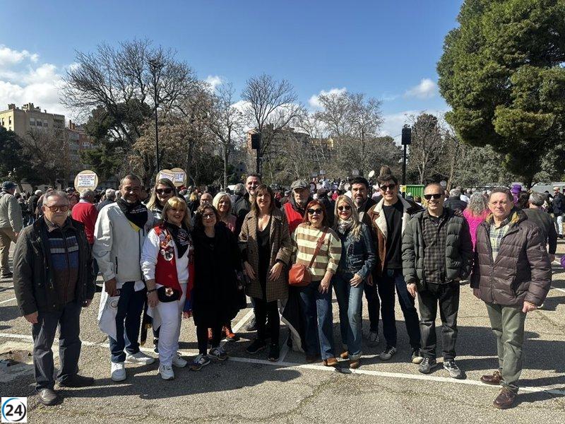 Ranera (PSOE) insta a Chueca a asistir al Tío Jorge en vez de