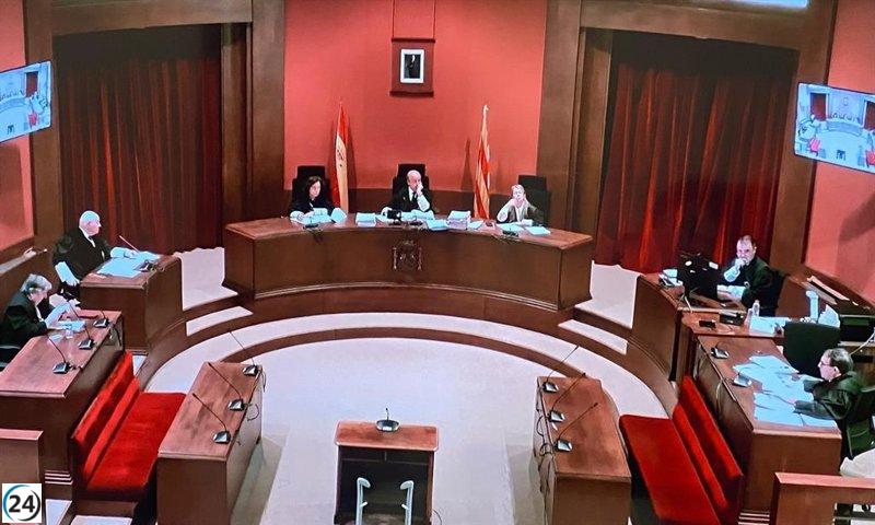 Lluís Puig queda libre de cargos por el 'caso Sijena' tras ser absuelto.