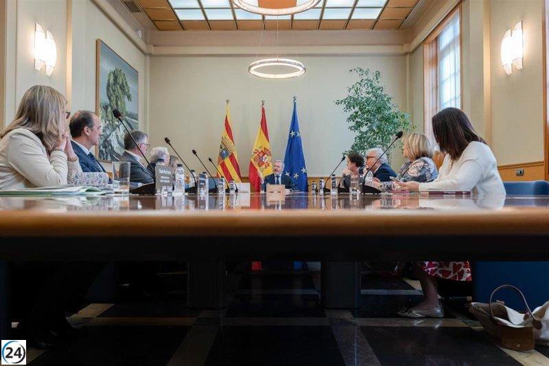 Agricultura pide a España que amplíe ayudas por sequía a Aragón.