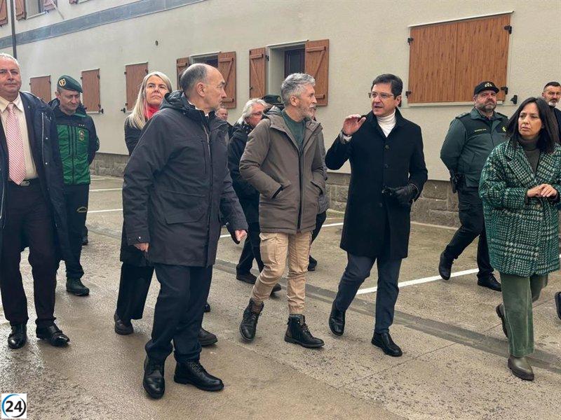 Marlaska asegura que la Policía Nacional será la encargada de sellar pasaportes en las fronteras.