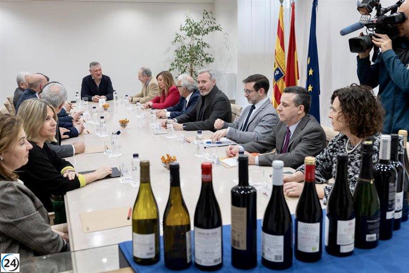 Aragón se prepara para enfrentar aranceles de EE. UU. al vino europeo con estrategias de promoción y expansión a nuevos mercados.