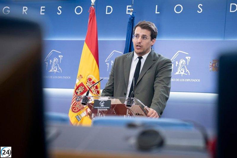 Pueyo denuncia al PP por priorizar intereses políticos sobre la salud pública.