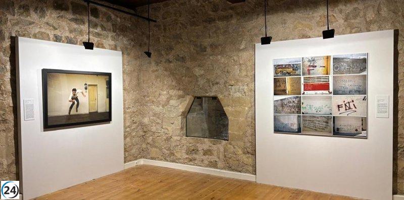 La muestra 'El arte como compromiso' en Albarracín presenta fondos de la colección Circa XX del IAACC Pablo Serrano.