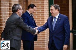 Planas subraya la importancia del diálogo con Estados Unidos, pero advierte que la UE rechazará presiones.