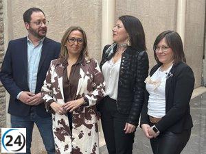 Mayte Pérez (PSOE) se compromete a priorizar los intereses regionales y los del partido en el Senado.