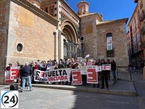 Teruel se moviliza en defensa de la lucha contra la despoblación.
