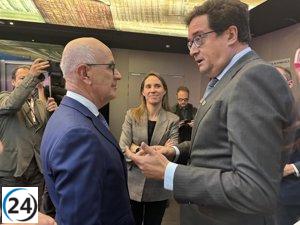 Óscar López exige al Gobierno de Aragón claridad sobre la cantidad de menores no acompañados en la región.