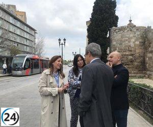 Zaragoza extiende horario nocturno del tranvía en fines de semana y reduce servicios vespertinos entre semana.