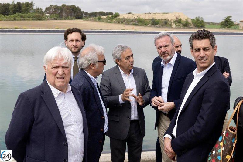 Azcón respalda la modernización de regadíos como motor de desarrollo económico en el ámbito rural.