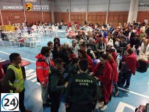 El Gobierno y autoridades locales salvan a 305 pasajeros del AVE en Zaidín.