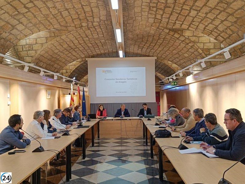 Aprobados 11 nuevos senderos y 214 kilómetros en la red turística de Aragón.