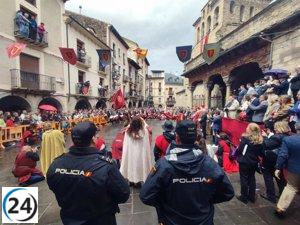 El Primer Viernes de Mayo en Jaca transcurre pacíficamente, salvo un caso de paro cardiorrespiratorio.