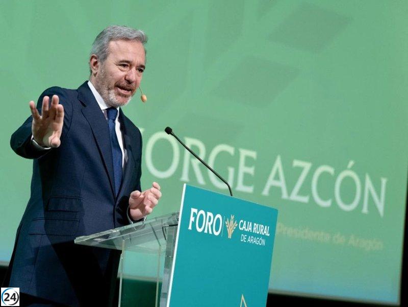Azcón advierte que limitar universidades privadas afecta a regiones menos densamente pobladas.