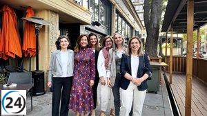 Chueca se reúne con líderes aragoneses de Silicon Valley para impulsar inversiones en Zaragoza.