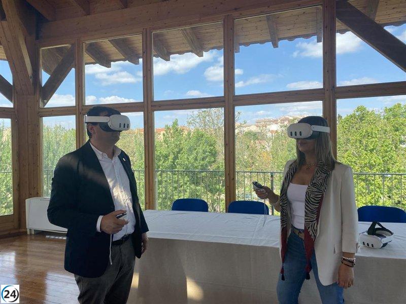 Gafas de realidad virtual destacan los encantos turísticos de Alcañiz, Teruel.