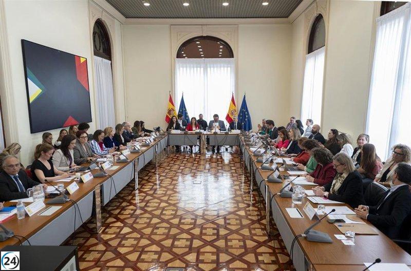 El Gobierno revelará el miércoles la capacidad de acogida de menores migrantes en cada comunidad autónoma.