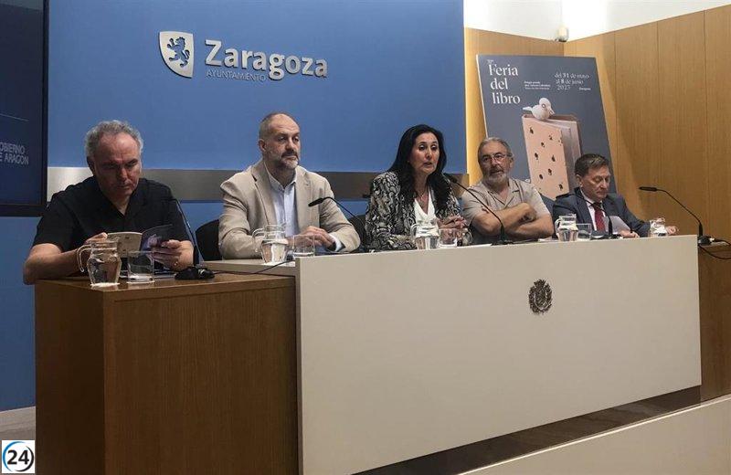 Zaragoza celebra su Feria del Libro en el Parque Grande con 75 casetas y la participación de 400 escritores.