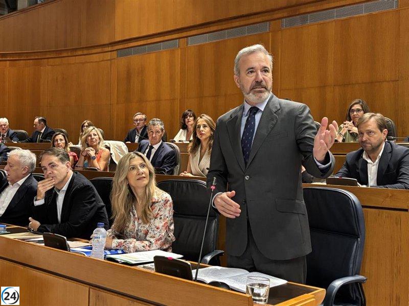 Azcón aboga por el retorno inmediato de las pinturas de Sijena en óptimas condiciones.