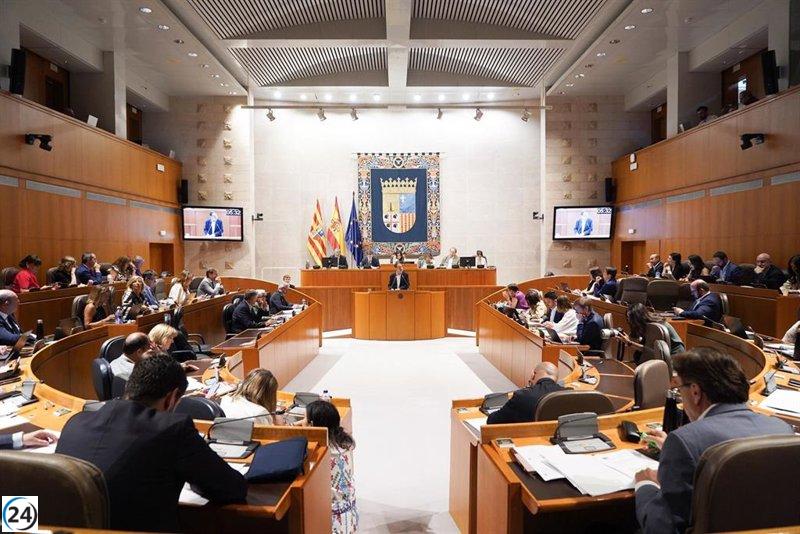 Partidos de izquierda critican a Vox por su respeto.