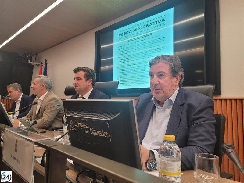 Vidal de Vox impulsa un Plan Nacional para el Turismo de Pesca con menos burocracia y sin ideologías radicales.