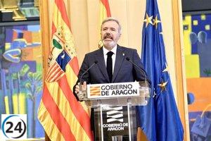 Azcón destaca la importancia histórica de Aragón y solicita respaldo para el presupuesto.