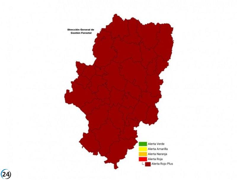 Extensión de alerta roja en Aragón por riesgo extremo de incendios forestales hasta el lunes.