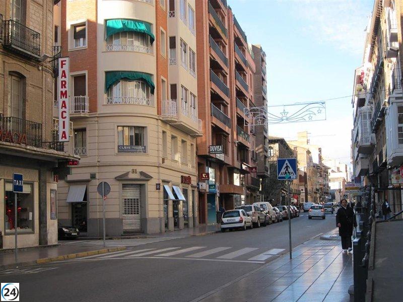 Coso Alto de Huesca retoma el tráfico este lunes tras concluir la peatonalización.