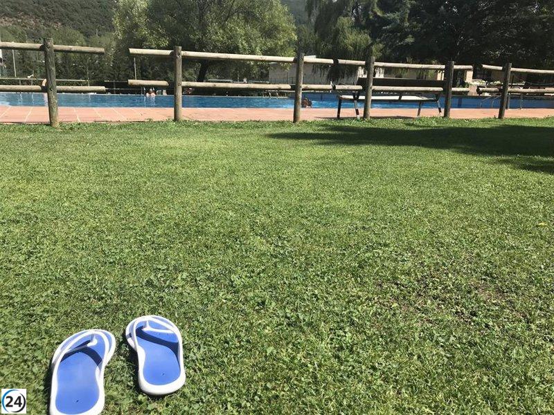 Cerradas las piscinas de Montmesa debido a un desecho de estiércol avícola.
