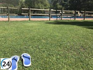 Cerradas las piscinas de Montmesa debido a un desecho de estiércol avícola.