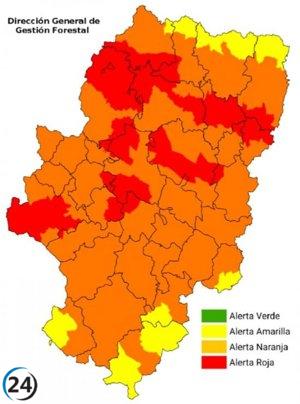 Alerta roja por incendios en siete áreas de Zaragoza y Huesca.