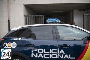 Rescate en Huesca: la Policía evita que una mujer salte desde un cuarto piso.