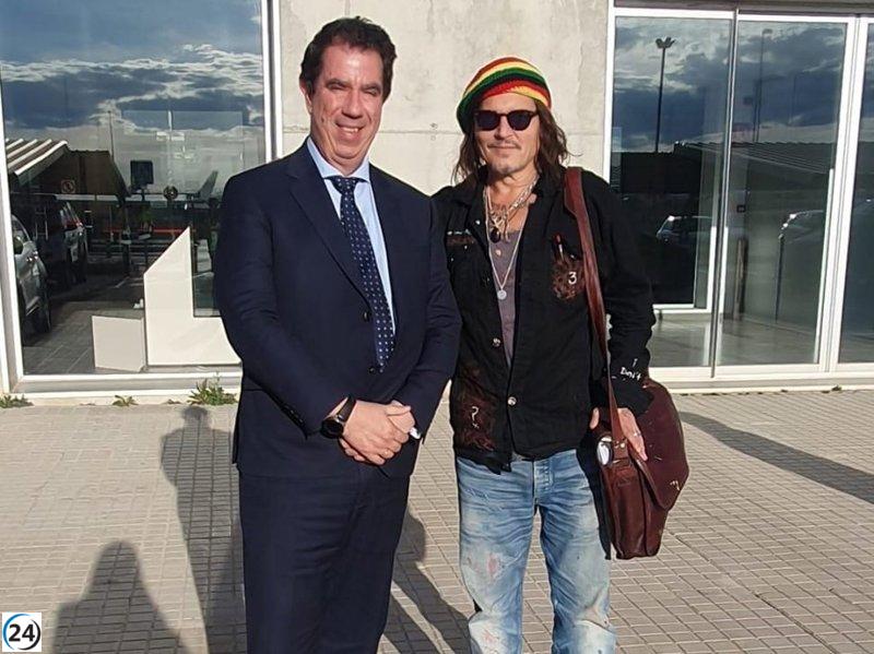 Johnny Depp presenta su nuevo anuncio desde Barrachina, Teruel.
